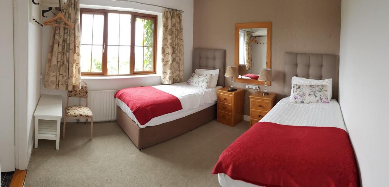 The Olde Forge B & B Caherdaniel Dış mekan fotoğraf